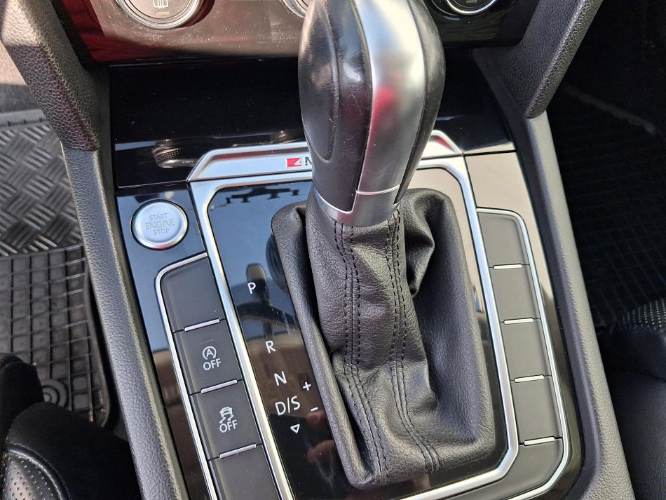 Volkswagen Passat 2.0 TDi Highline 4Motion