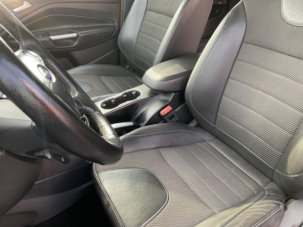 Ford Kuga 1.5EB 