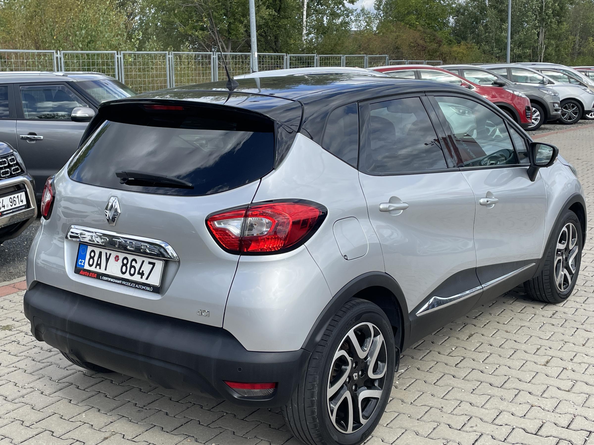 Renault Captur, 2015 - pohled č. 4