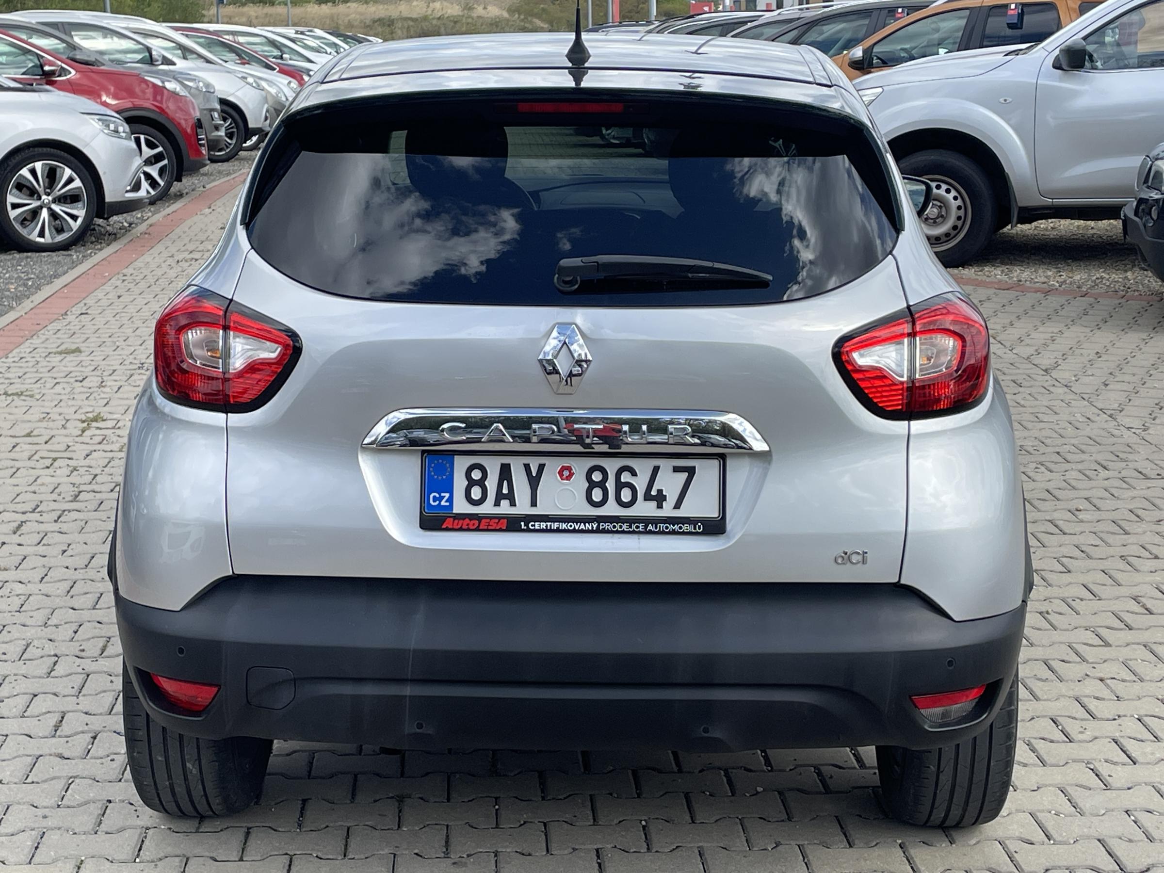 Renault Captur, 2015 - pohled č. 5