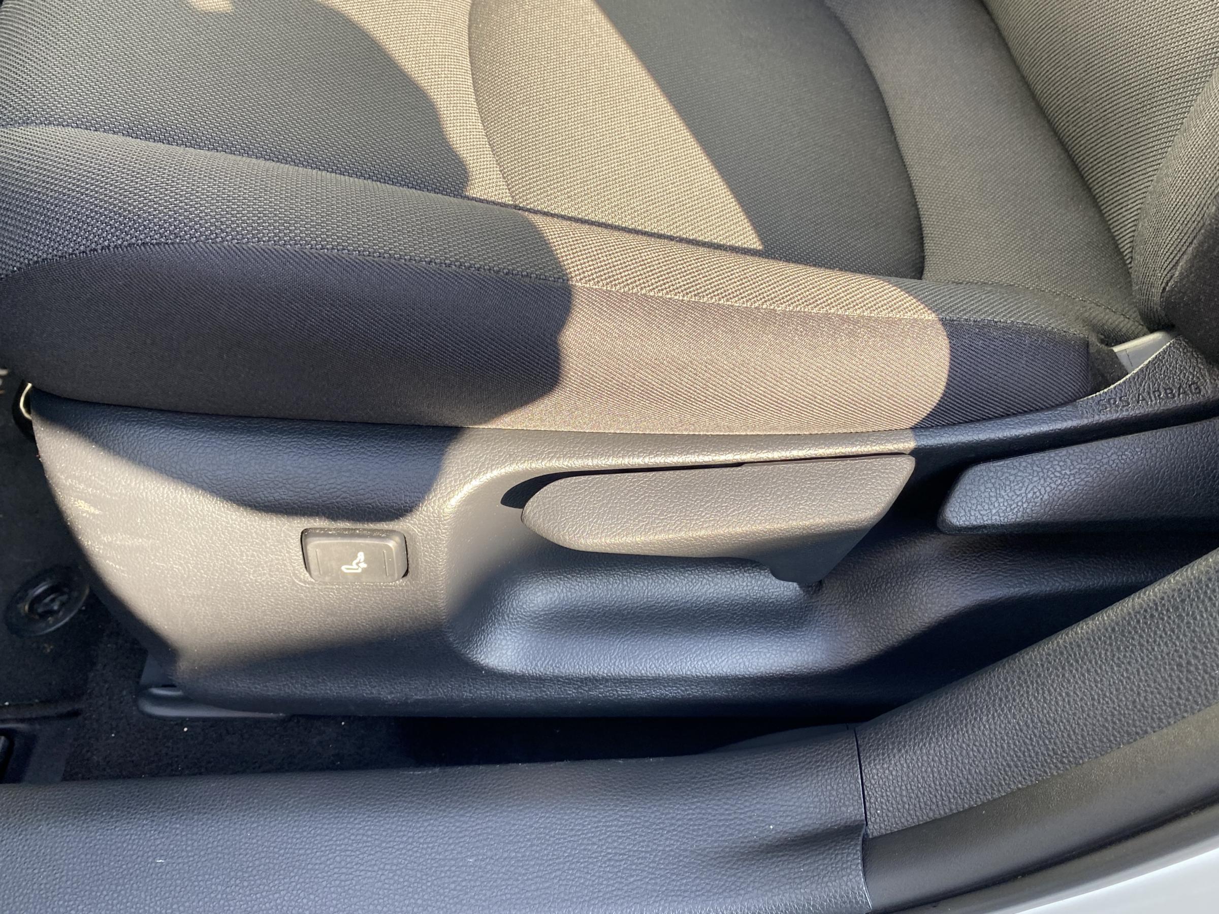 Toyota Corolla, 2022 - pohled č. 13