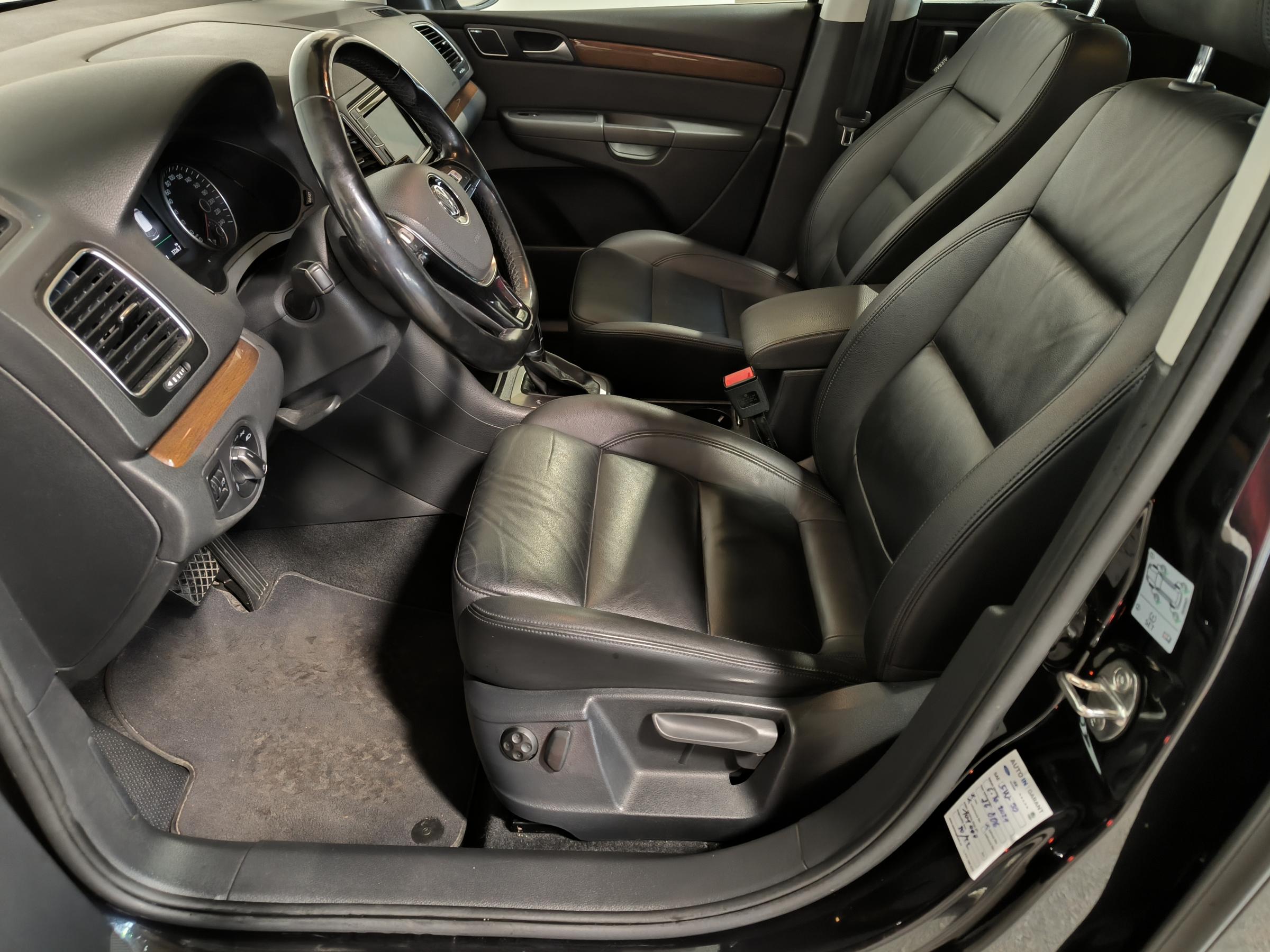 Volkswagen Sharan, 2016 - pohled č. 9