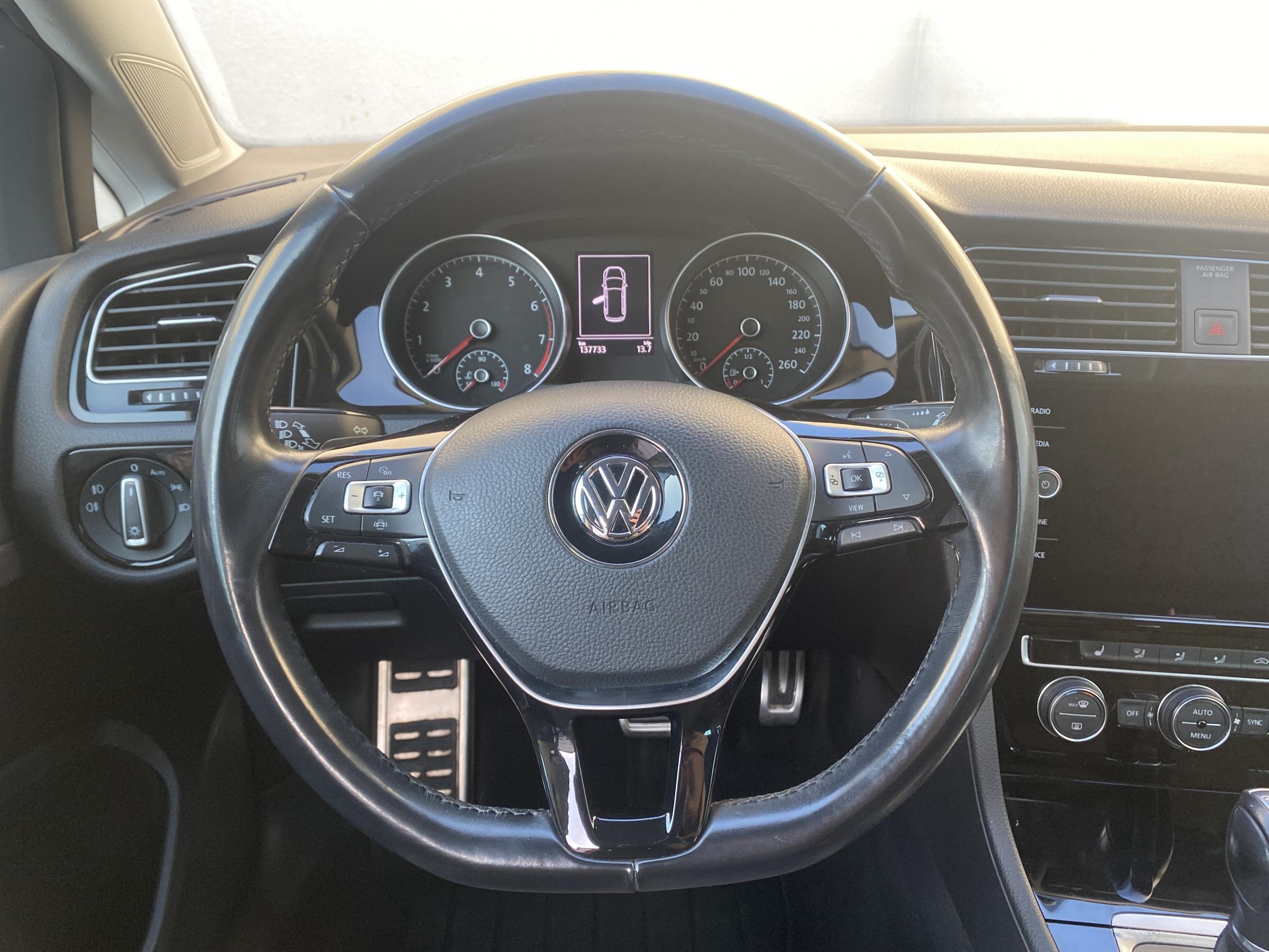 Volkswagen Golf, 2018 - pohled č. 11