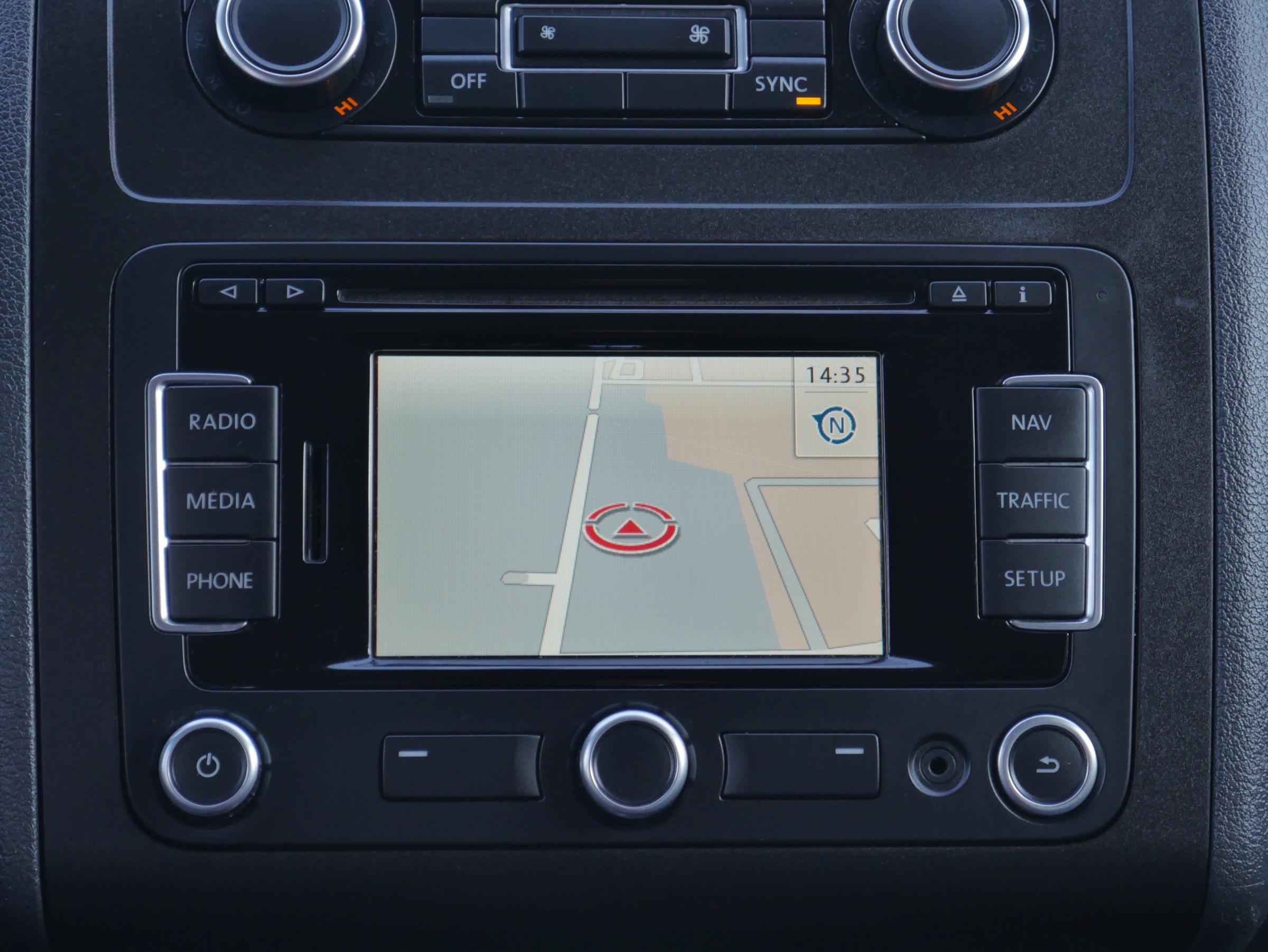 Volkswagen Caddy, 2013 - pohled č. 14