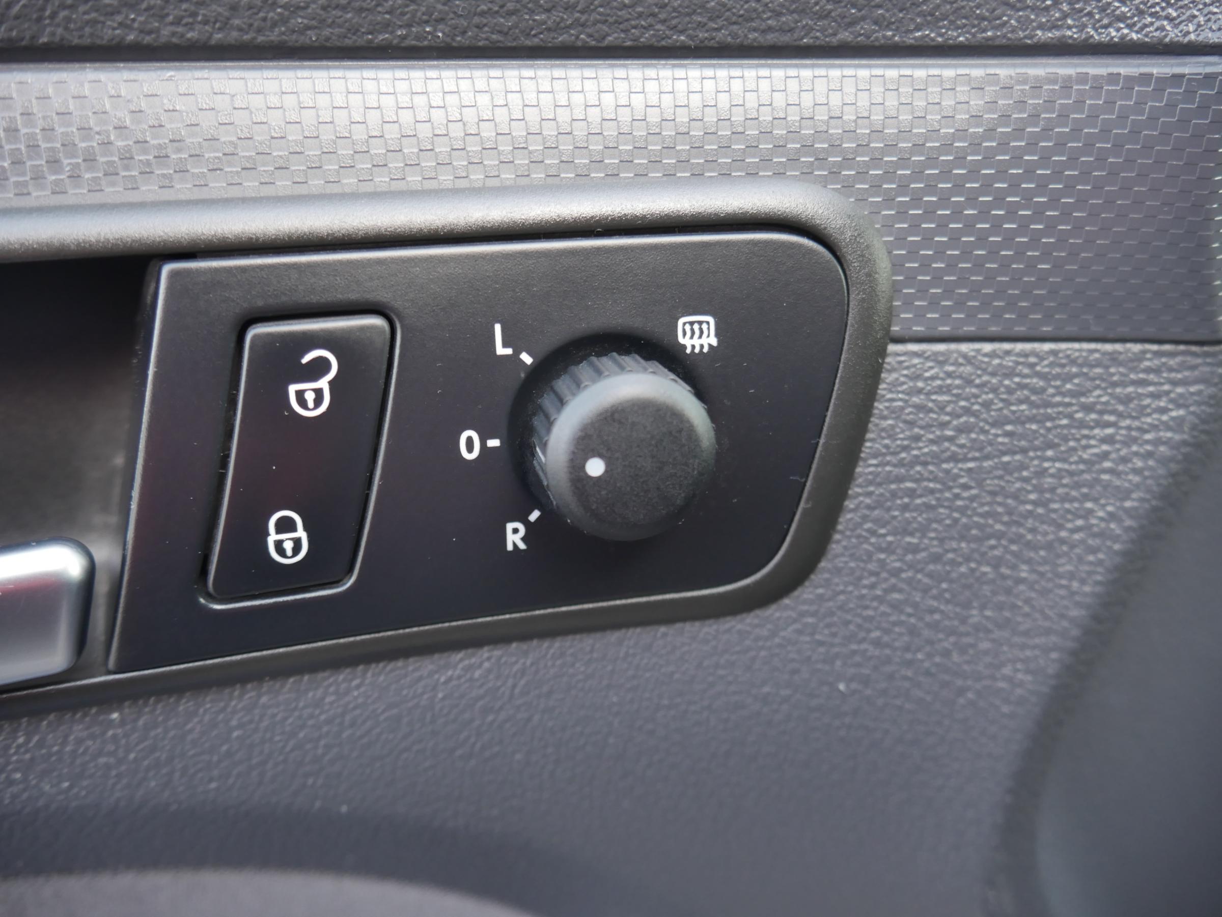 Volkswagen Caddy, 2013 - pohled č. 17