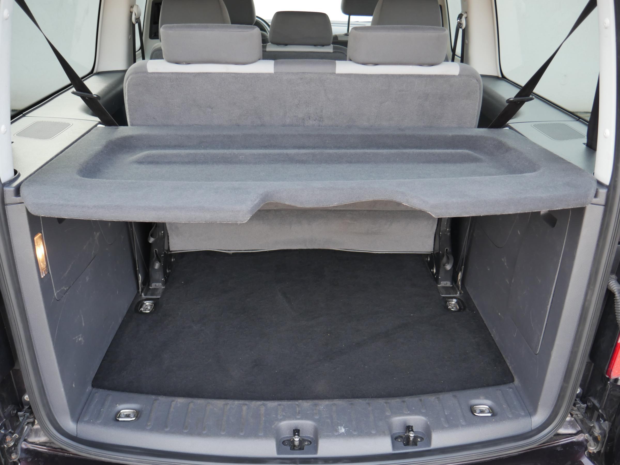 Volkswagen Caddy, 2013 - pohled č. 7