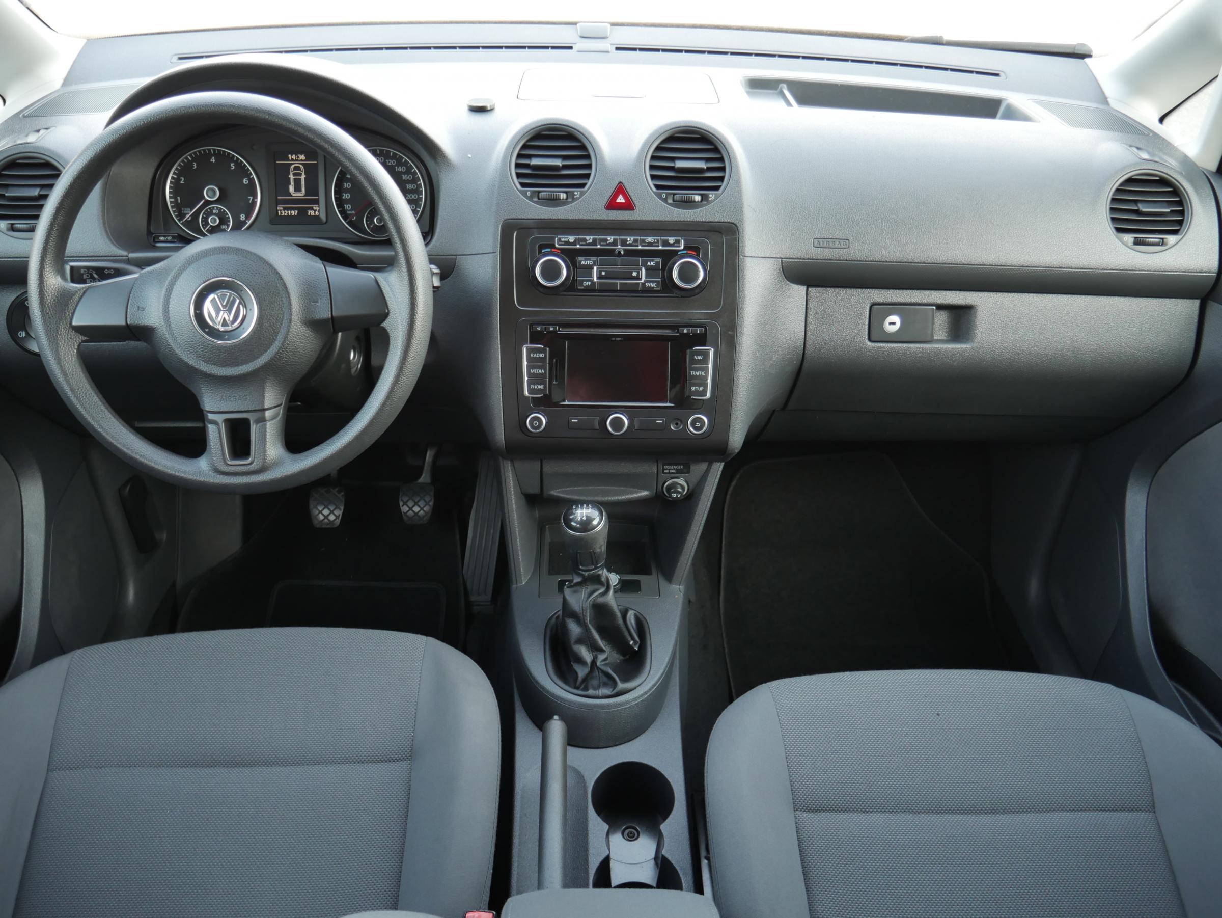Volkswagen Caddy, 2013 - pohled č. 8