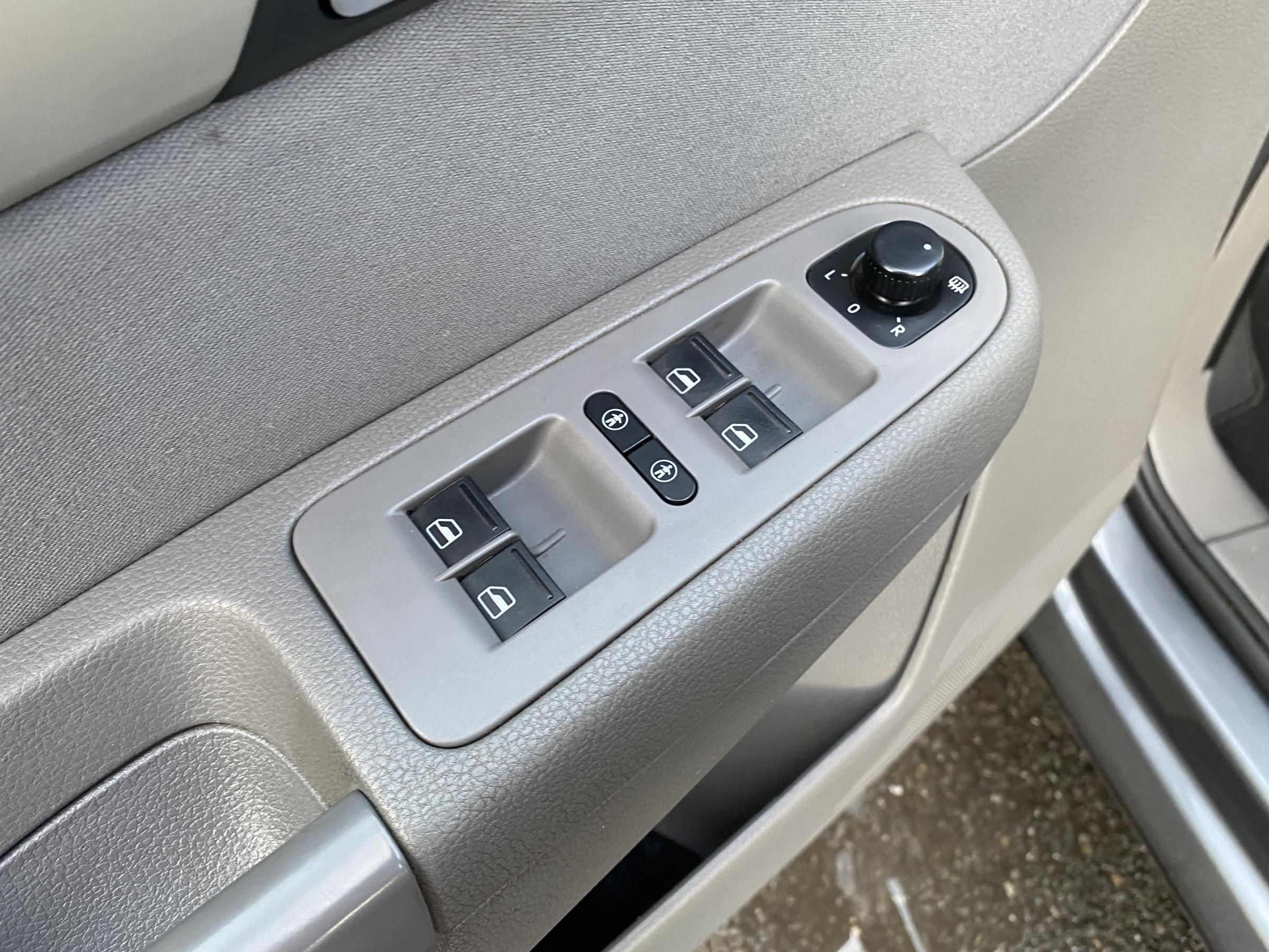 Seat Alhambra, 2011 - pohled č. 13