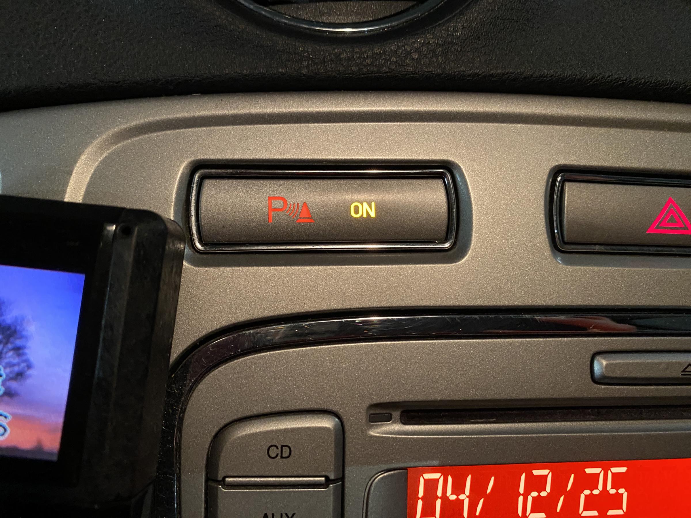 Ford Mondeo, 2010 - pohled č. 16