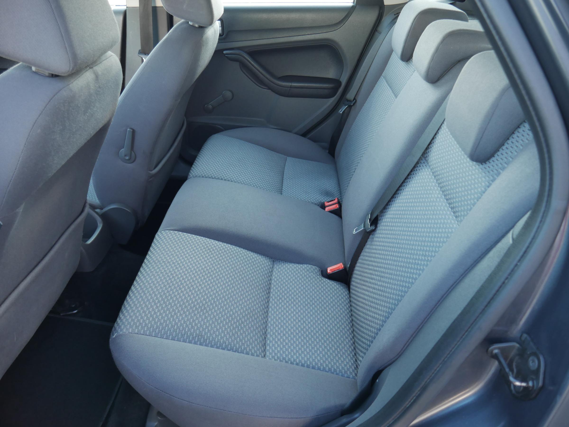 Ford Focus, 2005 - pohled č. 10