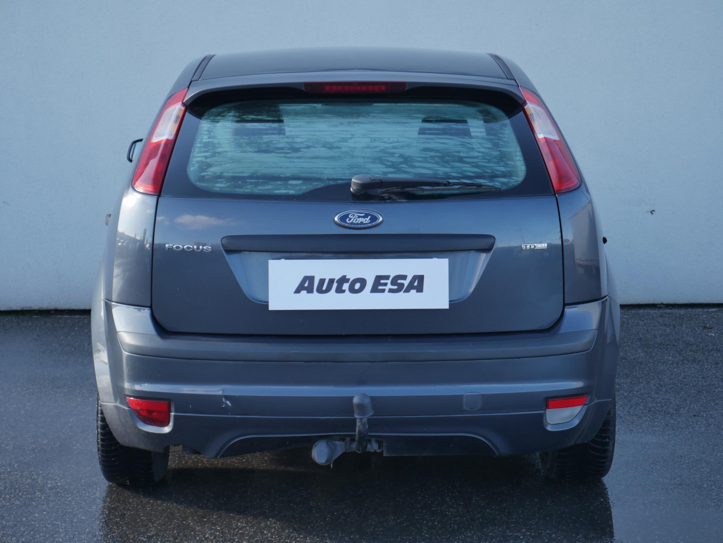 Ford Focus, 2005 - pohled č. 5