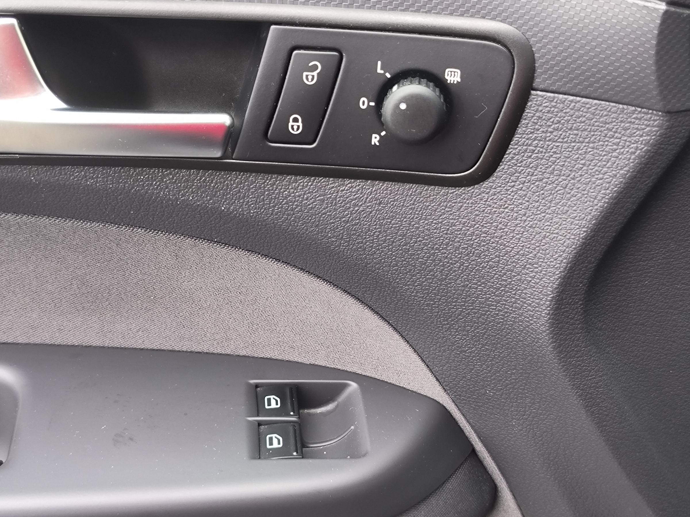 Volkswagen Caddy, 2013 - pohled č. 13