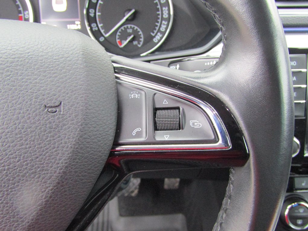 Škoda Superb III 2.0 TDi Style