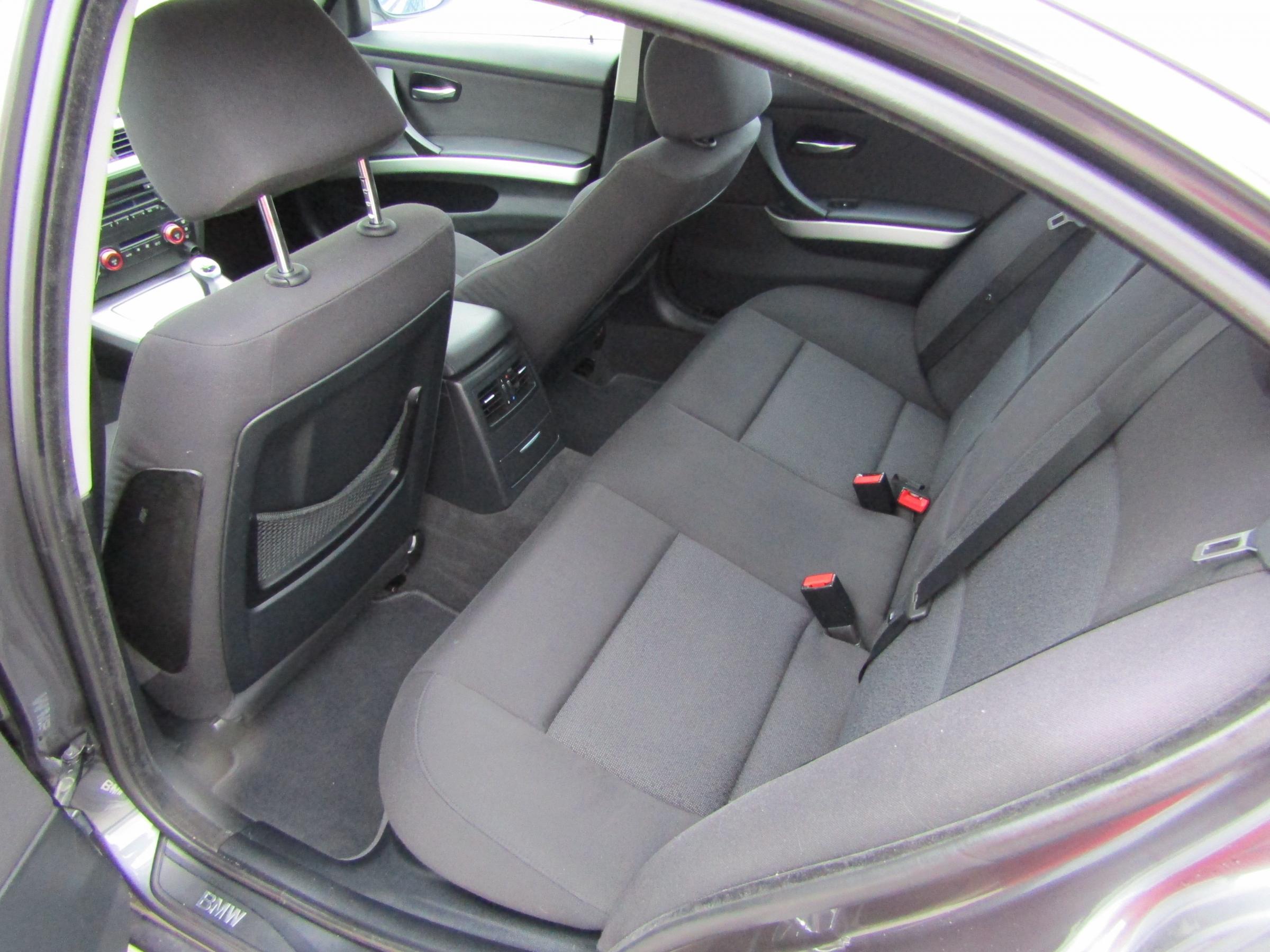 BMW Řada 3, 2007 - pohled č. 10