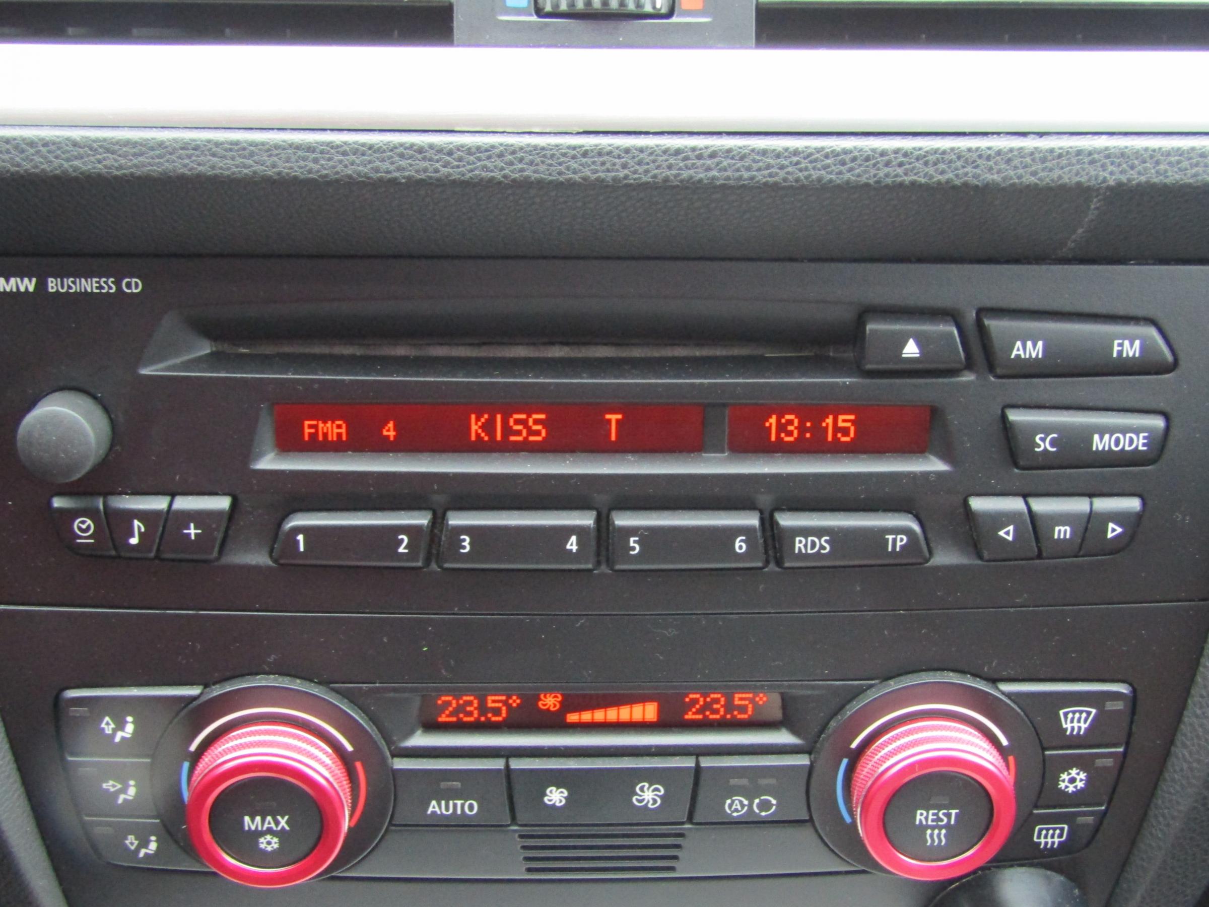 BMW Řada 3, 2007 - pohled č. 13