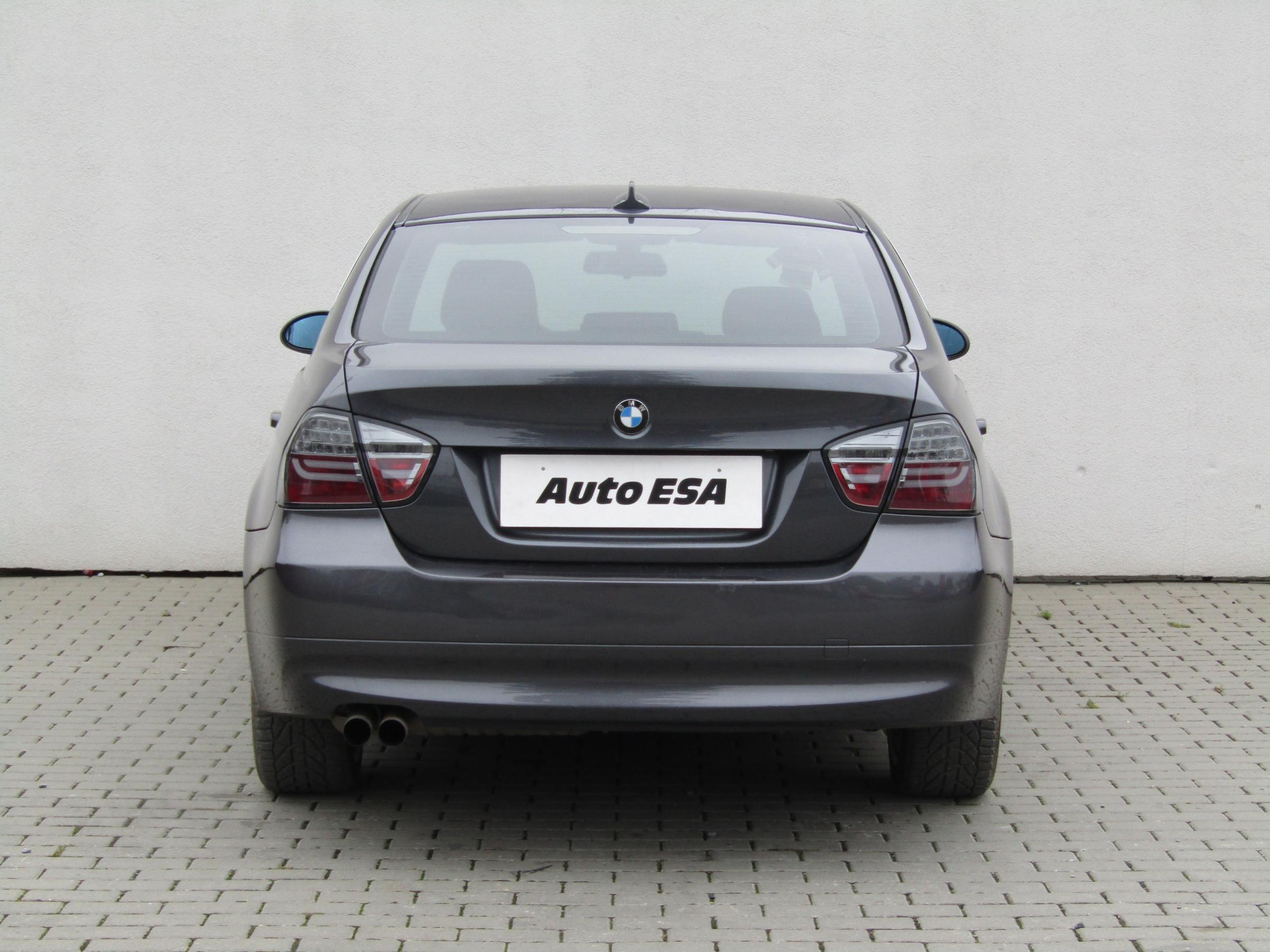 BMW Řada 3, 2007 - pohled č. 5