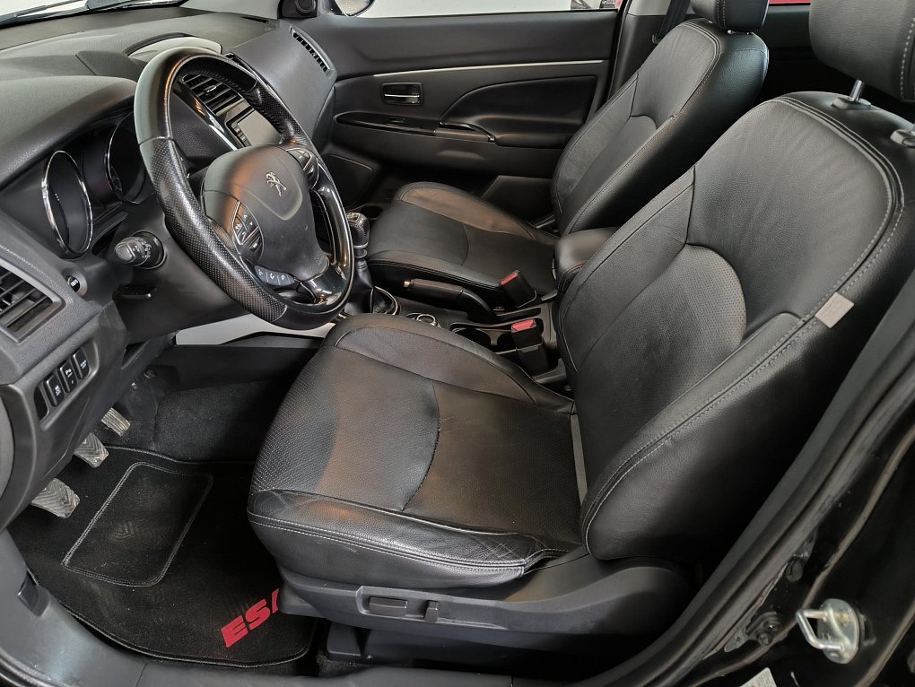 Peugeot 4008 1.8 HDi Allure 4WD