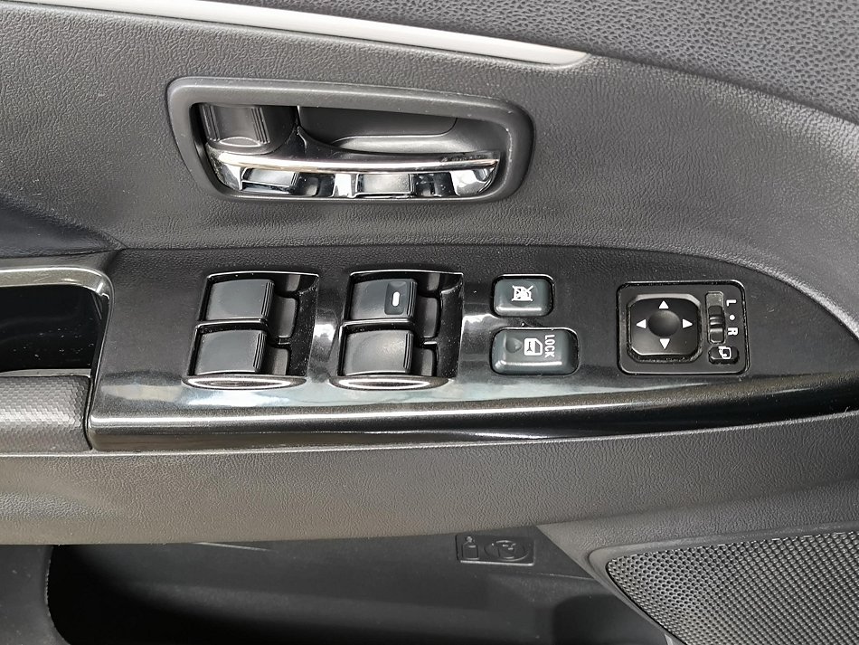 Peugeot 4008 1.8 HDi Allure 4WD