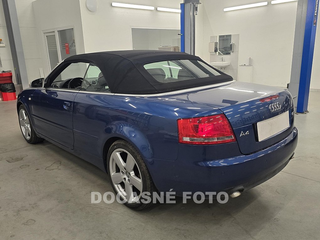 Audi A4 2.0 TDi  Cabriolet