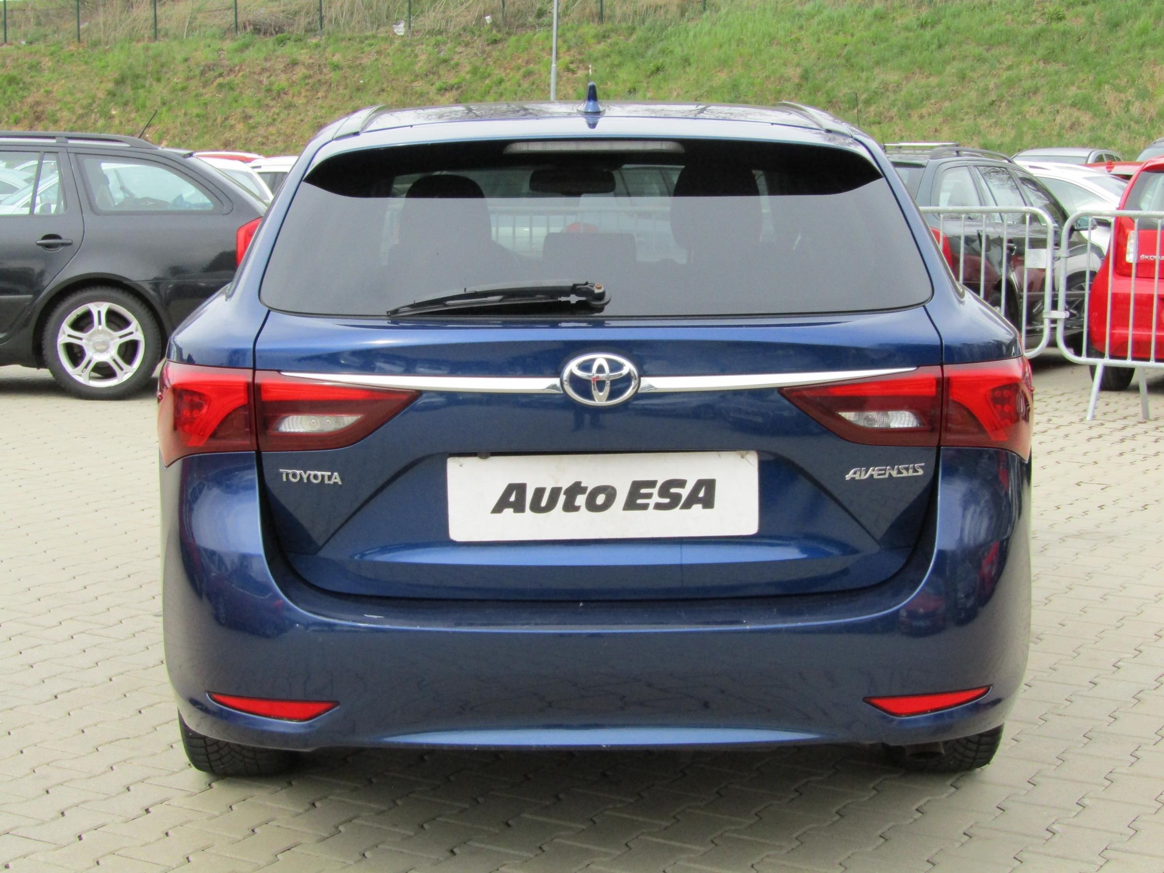 Toyota Avensis, 2016 - pohled č. 5