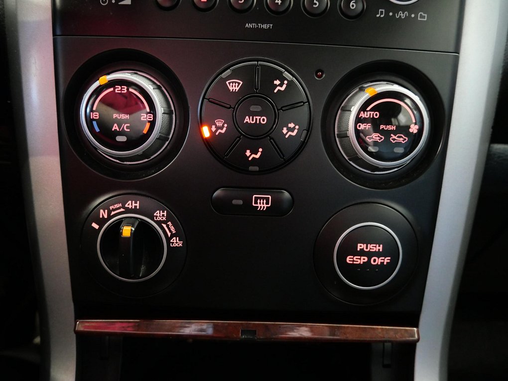 Suzuki Grand Vitara 2.0i  4x4