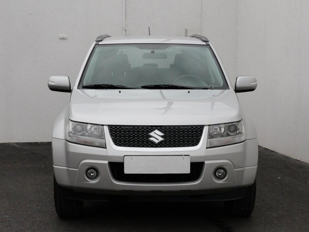 Suzuki Grand Vitara 2.0i 