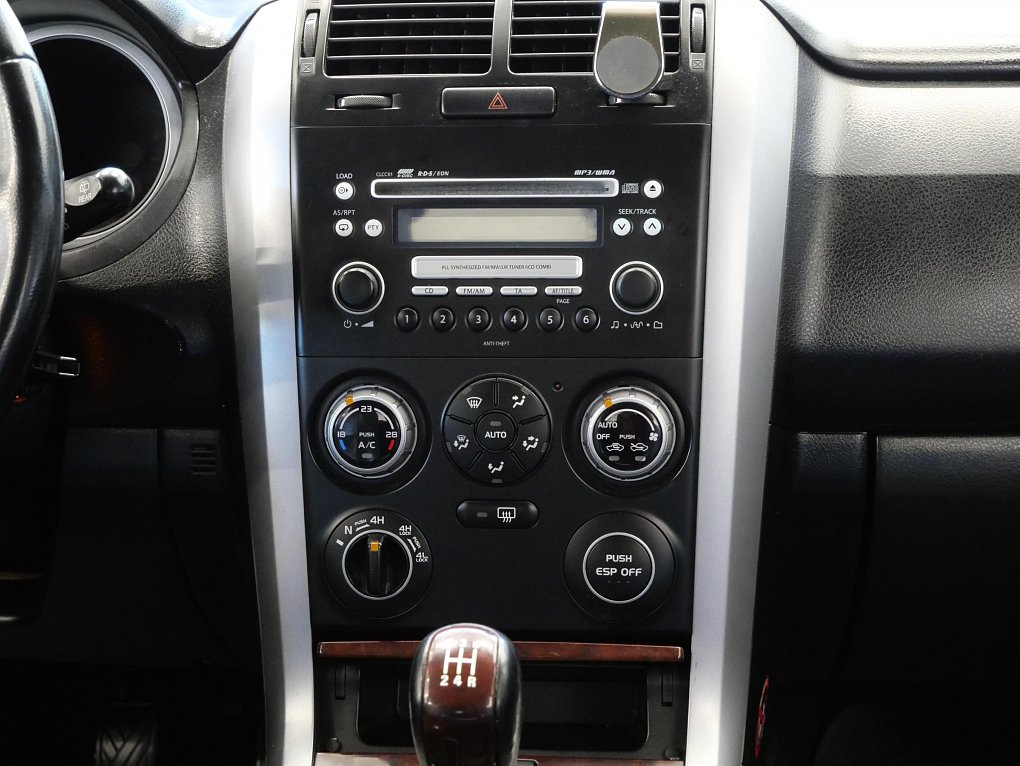 Suzuki Grand Vitara 2.0i  4x4