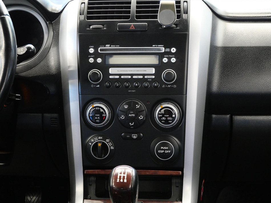 Suzuki Grand Vitara 2.0i  4x4