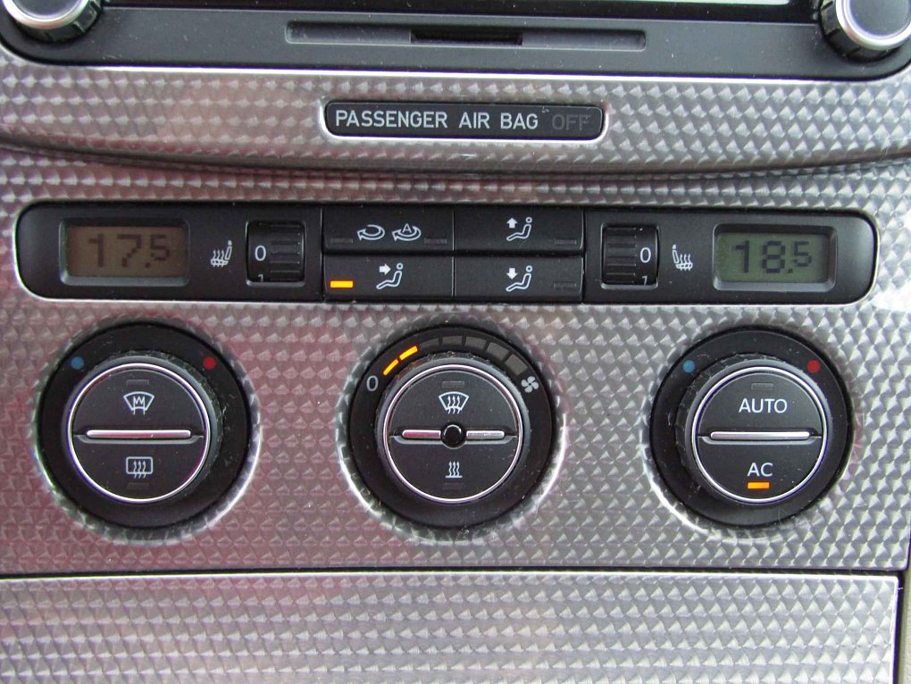 Volkswagen Passat 3.2i VR6  4x4