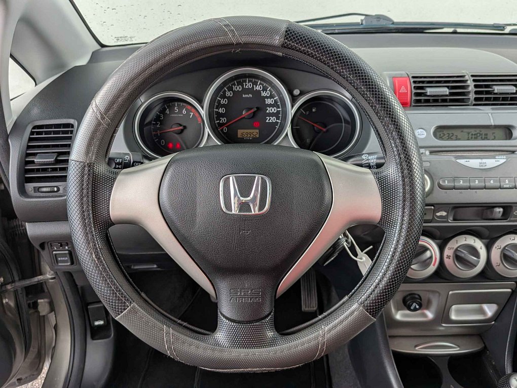 Honda City 1.4 i 