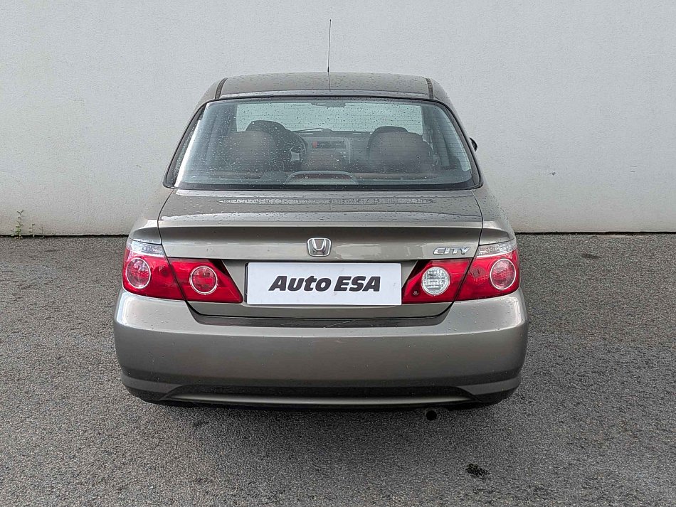 Honda City 1.4 i 