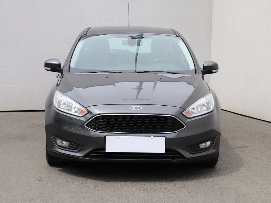 Ford Focus 1.5EB Titanium