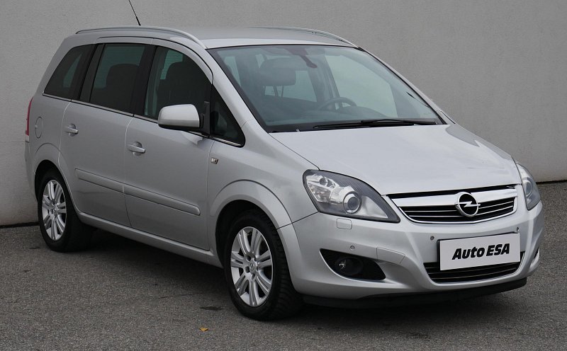 Opel Zafira 1.8 Family 7míst