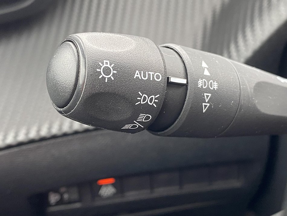 Peugeot 2008 1.2 PT Active