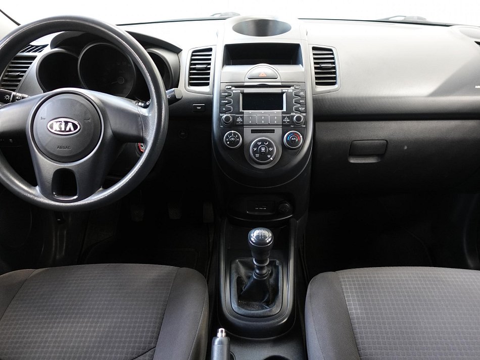 Kia Soul 1.6i 