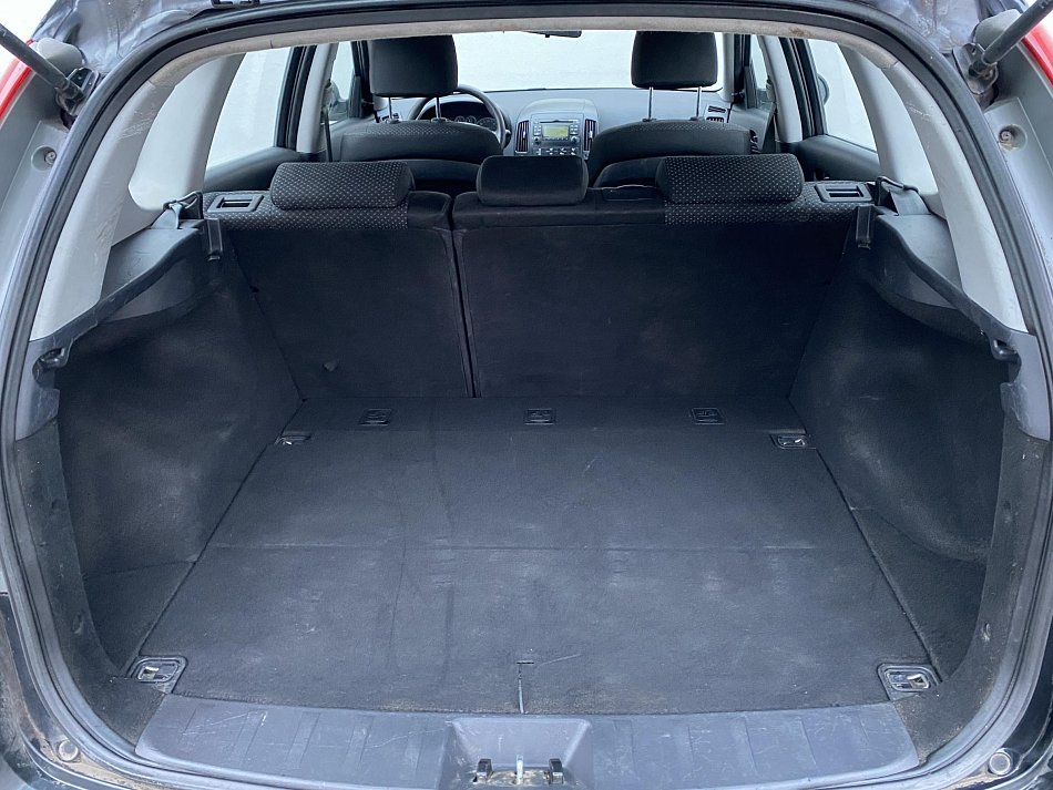 Hyundai I30 1.6 CRDI 