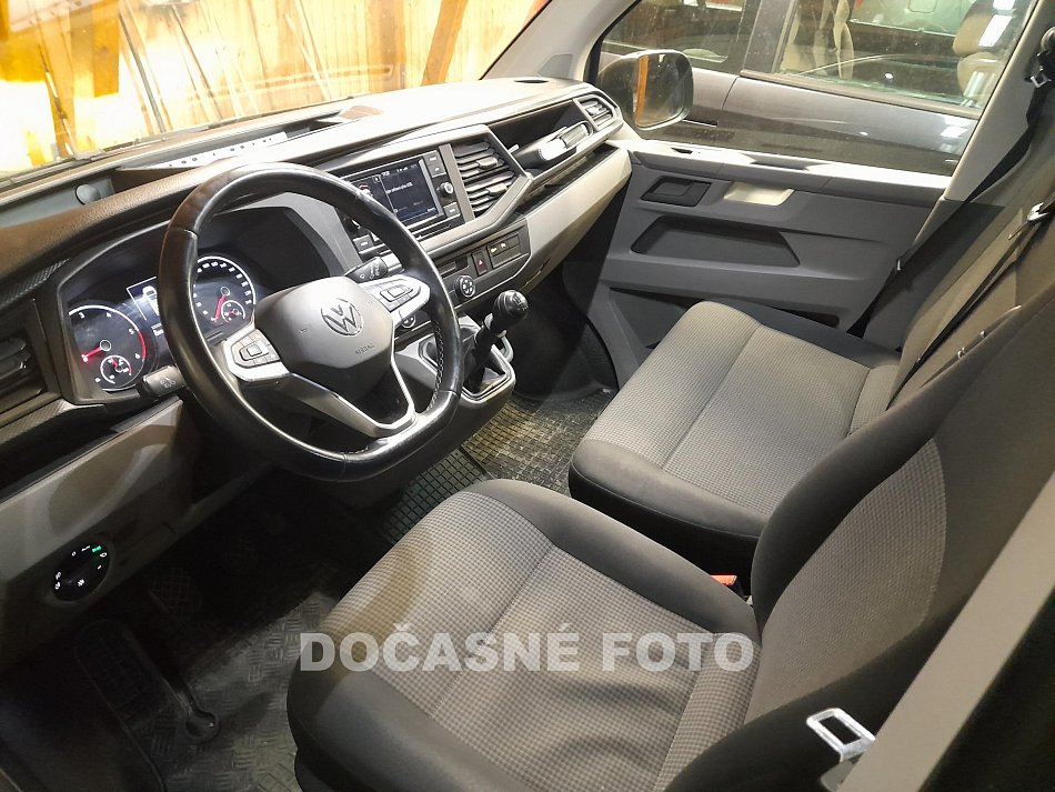 Volkswagen Transporter 2.0TDi  L2 9míst