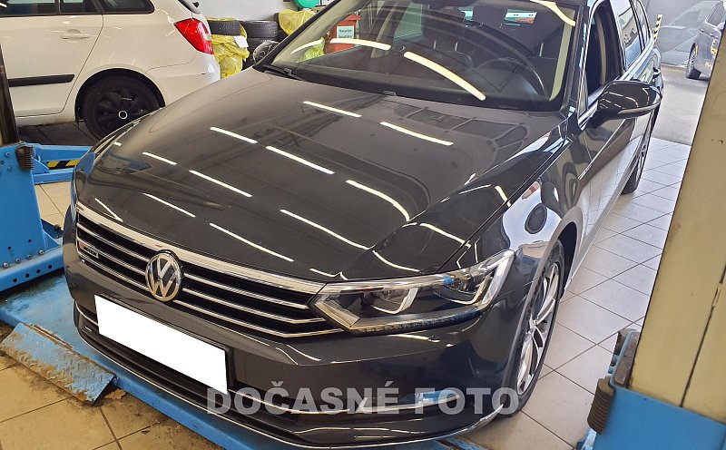 Volkswagen Passat 2.0 TDi Highline