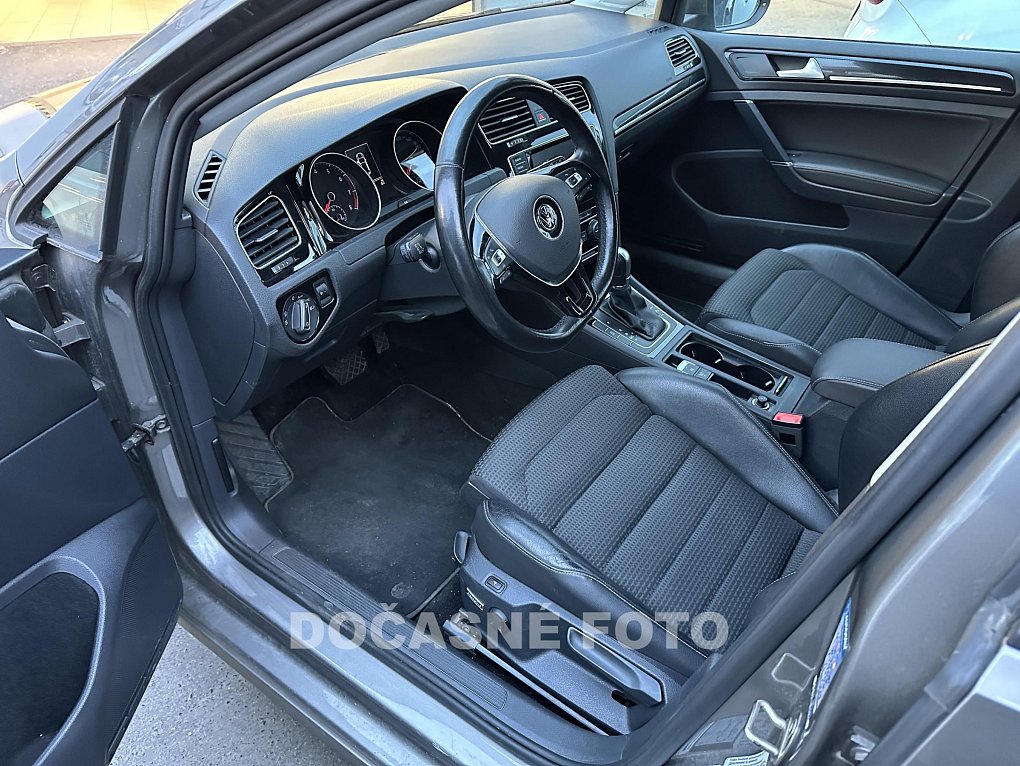 Volkswagen Golf 1.4 TSi 