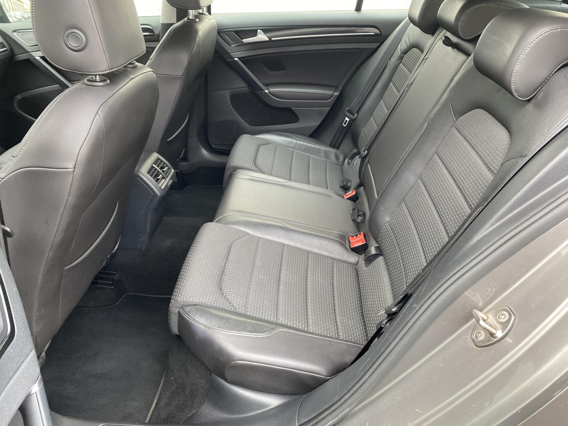 Volkswagen Golf, 2015 - pohled č. 10