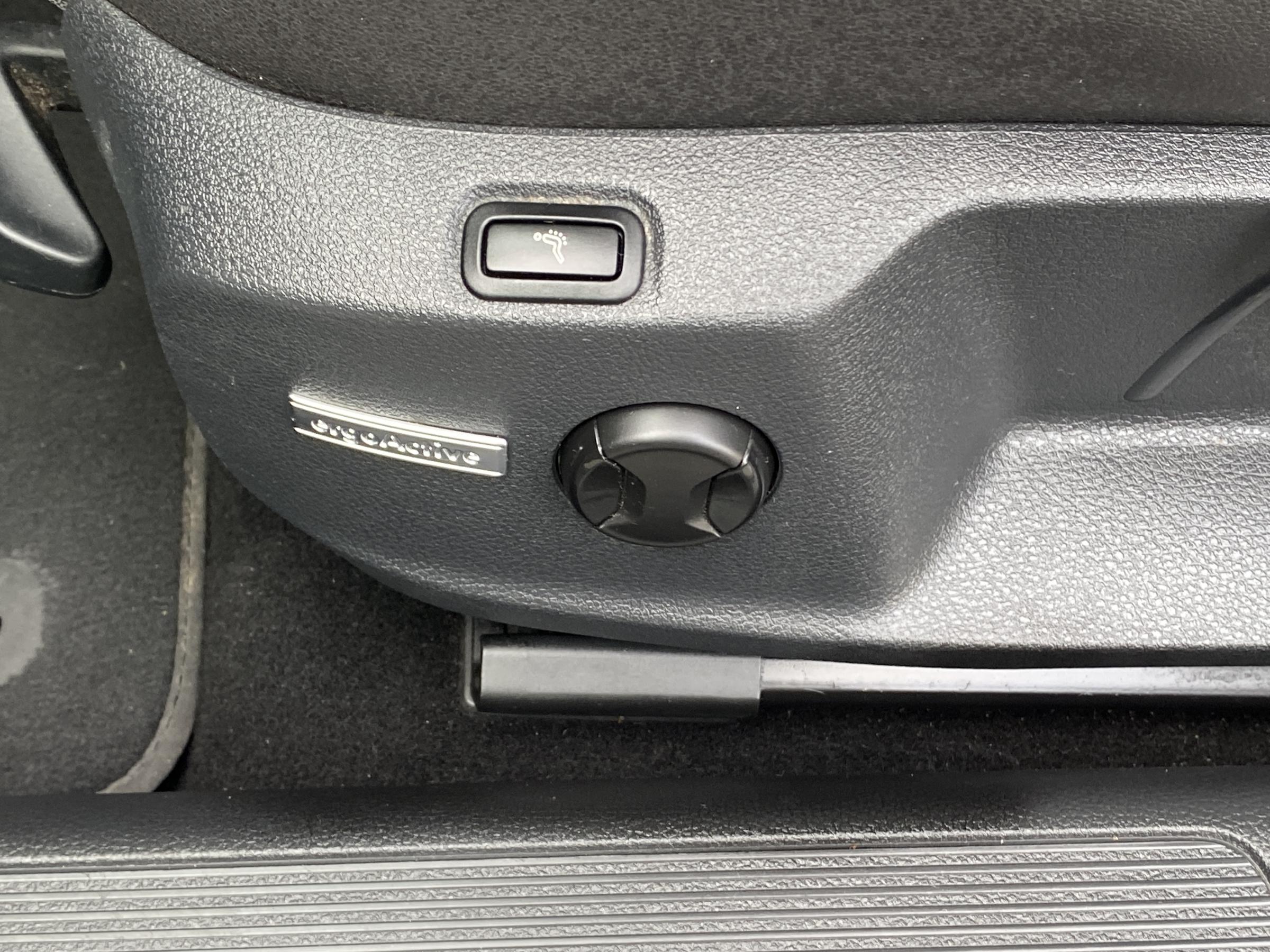 Volkswagen Golf, 2015 - pohled č. 12