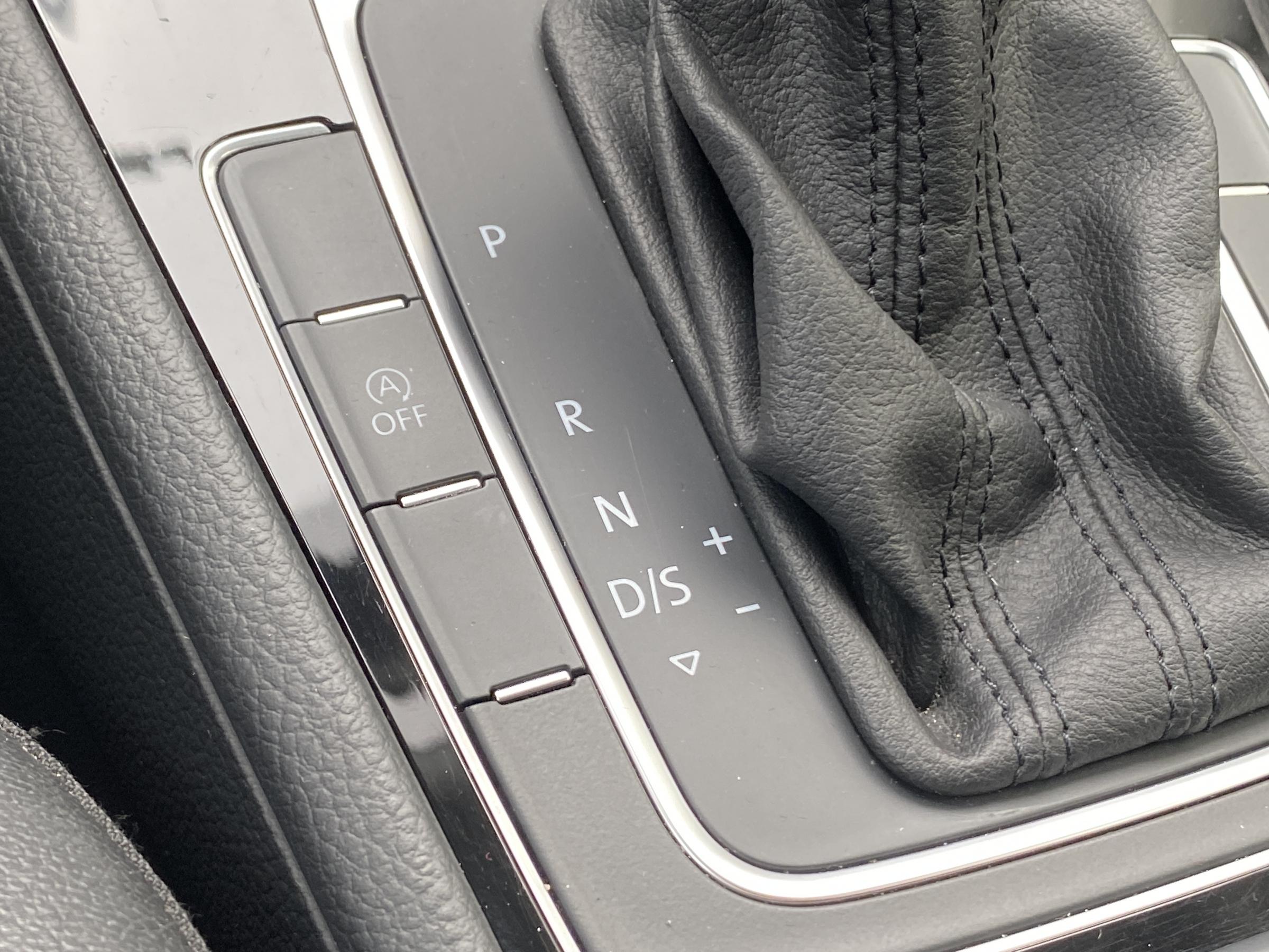 Volkswagen Golf, 2015 - pohled č. 15