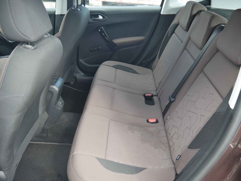 Peugeot 2008 1.6i  LPG