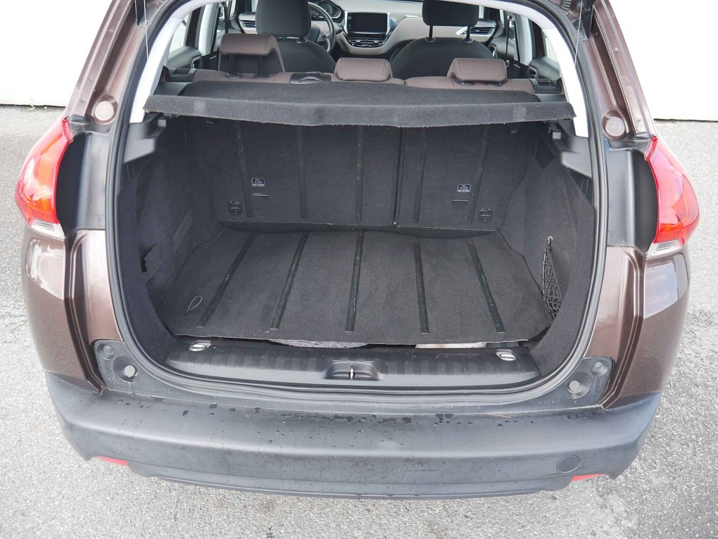 Peugeot 2008 1.6i  LPG