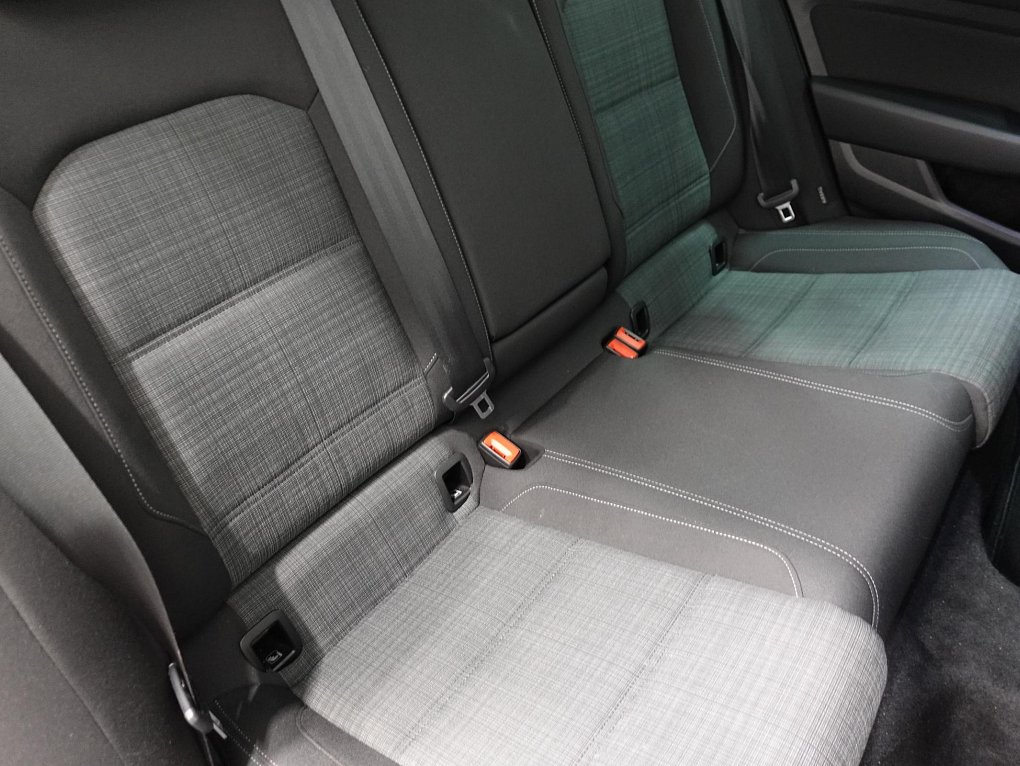 Volkswagen Passat 2.0TDi 