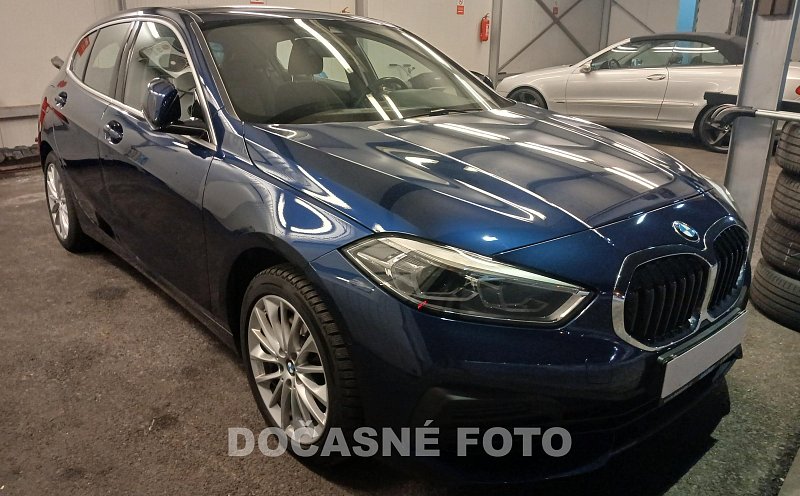 BMW Řada 1 1.5i  118i