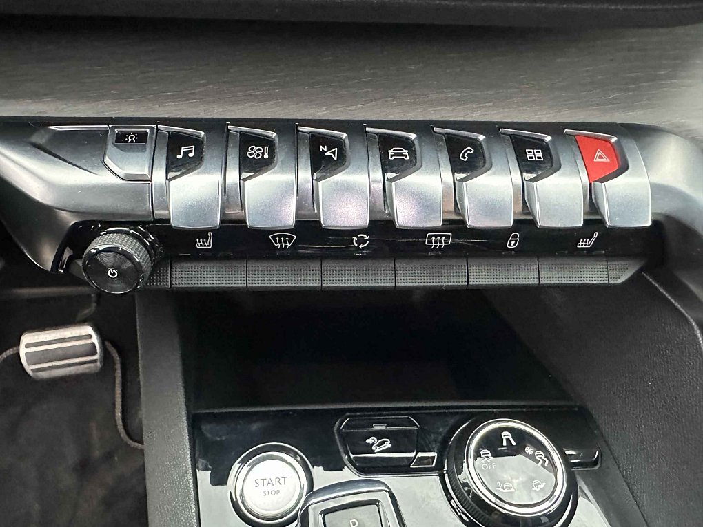 Peugeot 3008 2.0HDi 