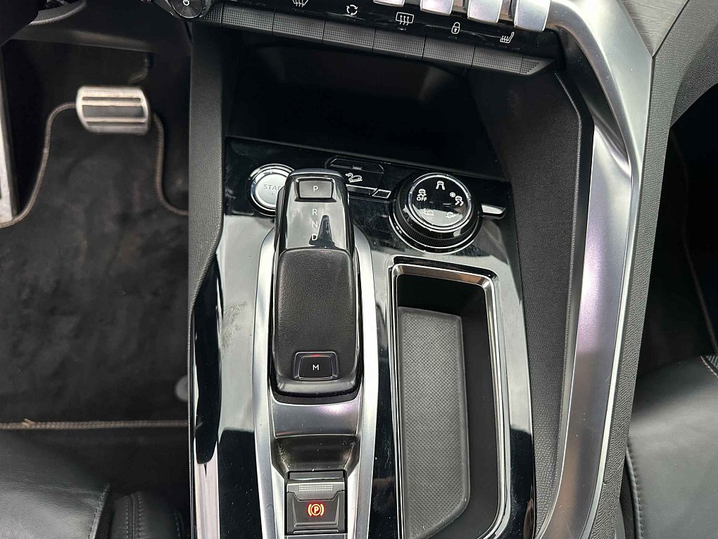 Peugeot 3008 2.0HDi 