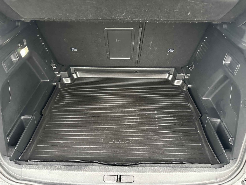 Peugeot 3008 2.0HDi 