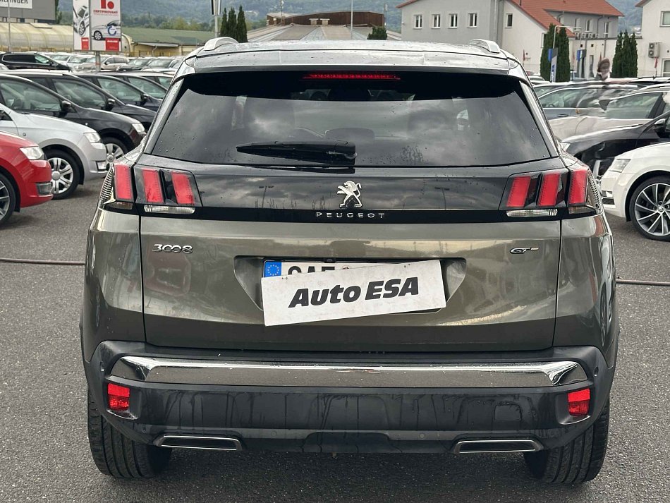 Peugeot 3008 2.0HDi 